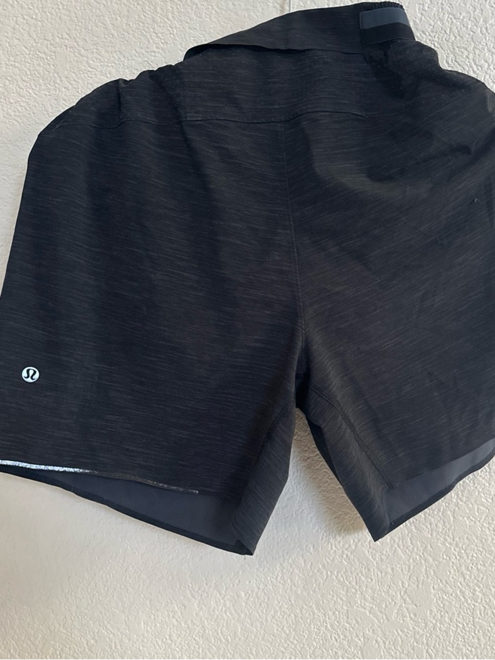 lululemon athletica Men's Black Running Shorts